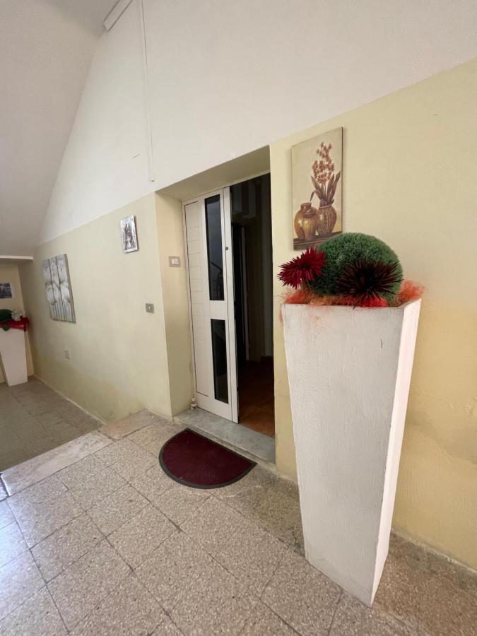 Alderi Hotel Матера Екстериор снимка